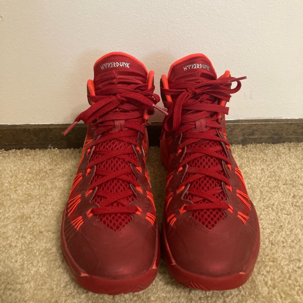 Nike Hyperdunk 2013. Womens 7.5 - Picture 2 of 7
